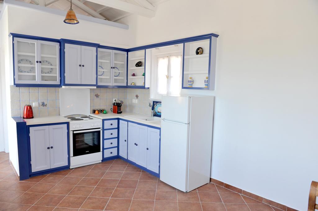 Hydra Erato Villa Kamer foto