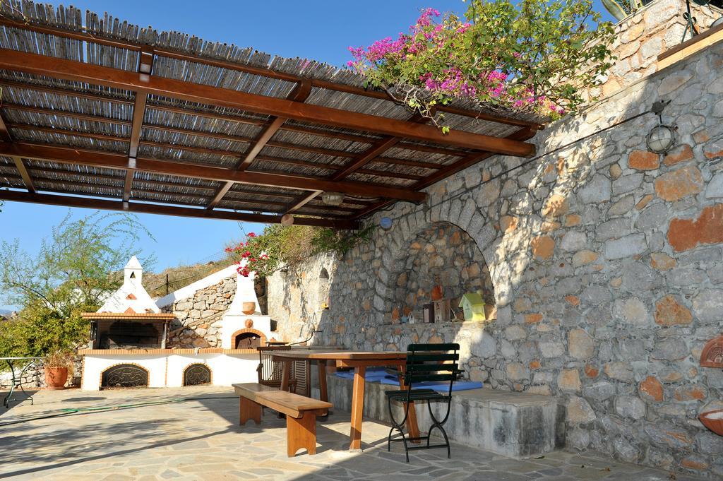 Hydra Erato Villa Kamer foto
