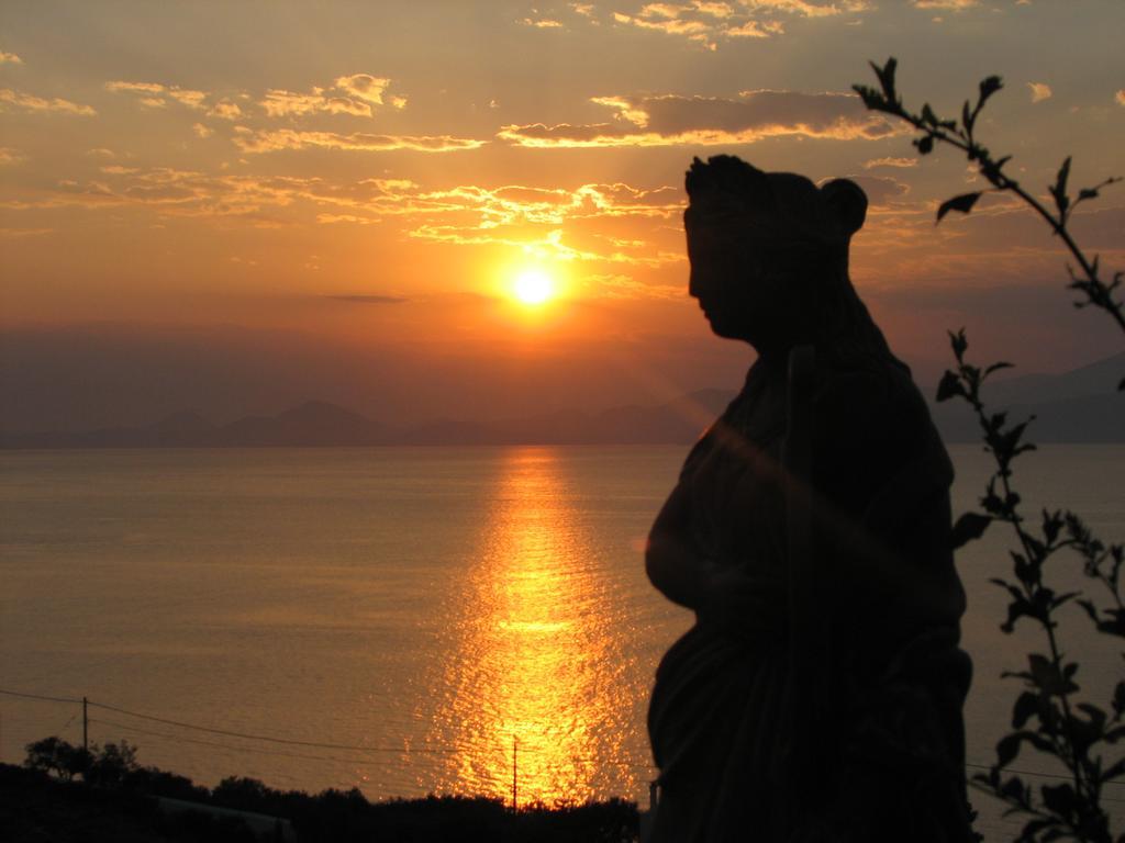 Hydra Erato Villa Buitenkant foto